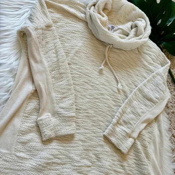 Jack by BB Dakota Textured Pullover - Picture 5 of 8